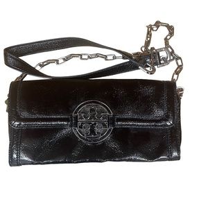 Tory Burch black patent leather rectangular shoulder bag.